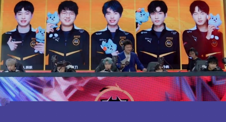 暂停后改变 暂停后改变