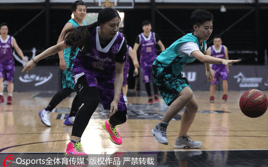 卡与中游赛 卡与中游赛